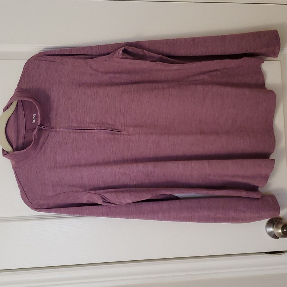 Activewear Tee w/ zipper